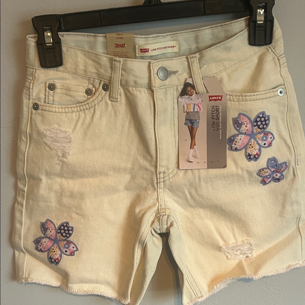 Levi's Cream Jean Shorts with Floral Details